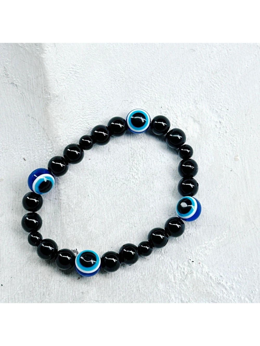 2452mc. Glass Black Eye Bracelet